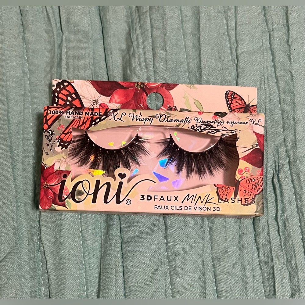 3D Faux Mink Lashes — Black Wispy Dramatic